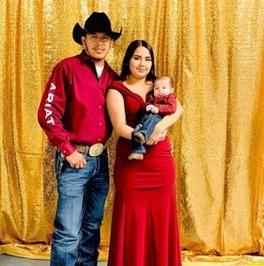 Meet your Posher, Esmeralda